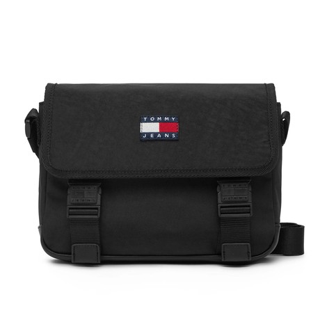 TOMMY JEANS &mdash; AM0AM13326