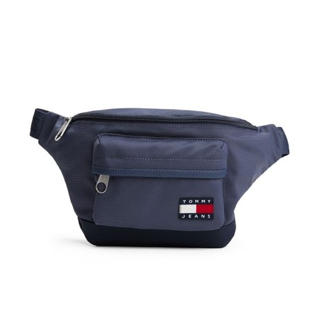 TOMMY JEANS &mdash; AM0AM13390