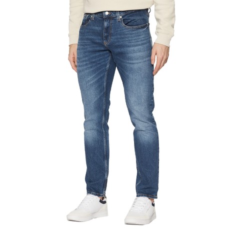 TOMMY JEANS &mdash; DM0DM21136