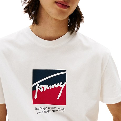 TOMMY JEANS DM0DM21940 - Ecru - T SHIRT - Image 2