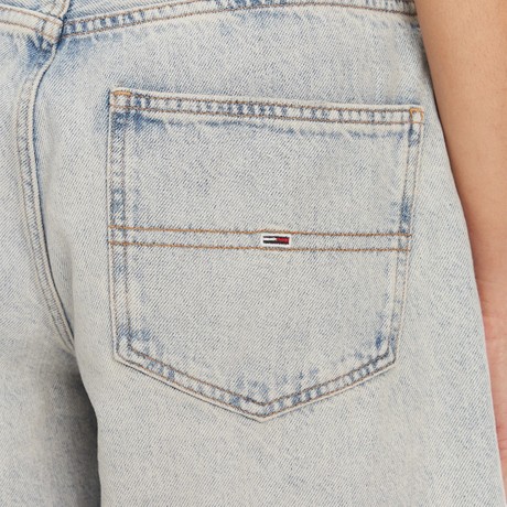 TOMMY JEANS DW0DW20086 - Denim Light - BERMUDA AND SHORTS - Image 3