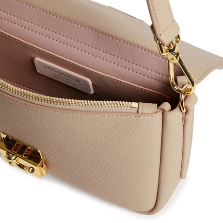 COCCINELLE E1U4K120201 - SANDSHELL - СУМКИ - Image 3