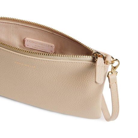 COCCINELLE E5MMA55F501 - SANDSHELL - BAGS - Image 3