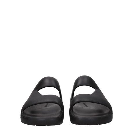 F77792
