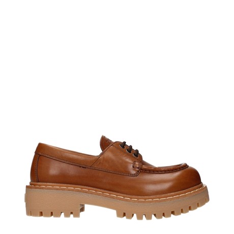 PRADA — F84310