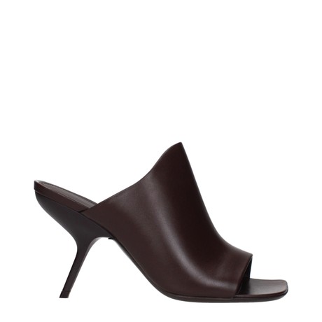 SALVATORE FERRAGAMO — F84705