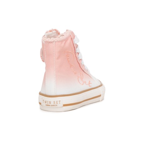 HS76CS