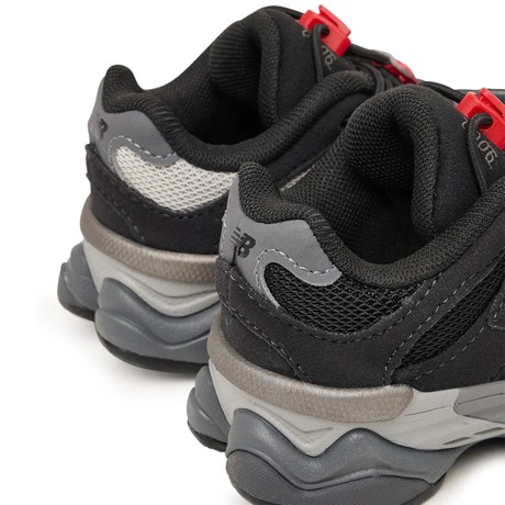 Shoes New Balance black / castlerock bk &mdash; fot 3