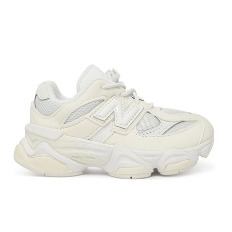 NEW BALANCE &mdash; IV9060LL
