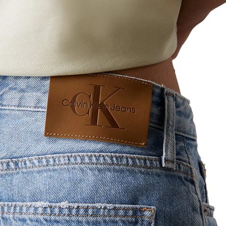 CALVIN KLEIN JEANS J20J225152 - Denim Light - BERMUDAS Y PANTALONES CORTOS - Image 3