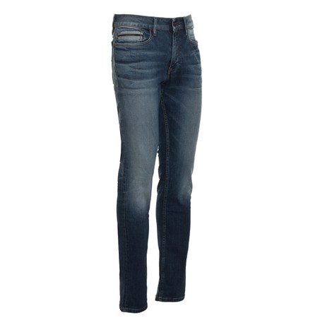 J30J305704