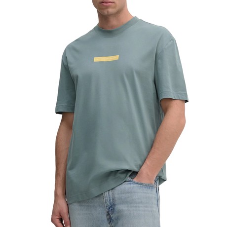 CALVIN KLEIN JEANS &mdash; J30J327524