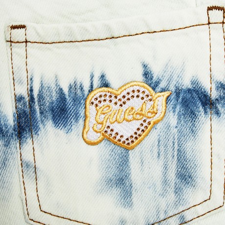 GUESS J4GD00 - NEW FESH BLEACHED WA - БЕРМУДЫ И ШОРТЫ - Image 3