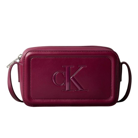 CALVIN KLEIN &mdash; LV04F3220G