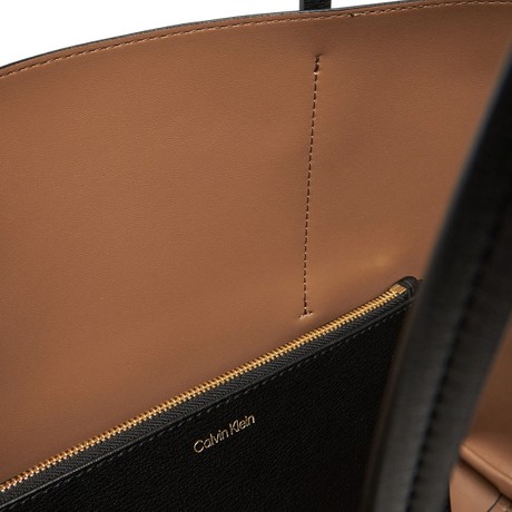 CALVIN KLEIN LV04F3275G - Black/Toasted Coconut - SACS - Image 3