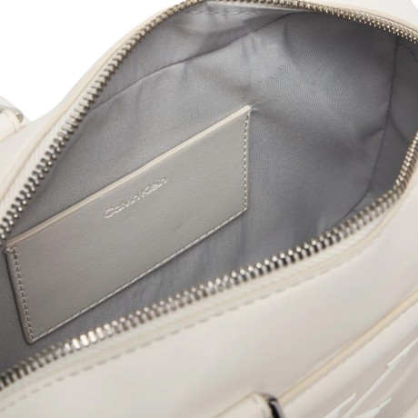CALVIN KLEIN LV04F3411G - White Alyssum - SACS - Image 3