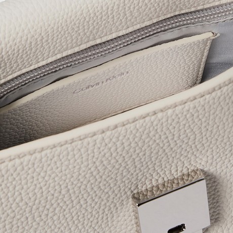 CALVIN KLEIN LV04F3511G - White Alyssum - SACS - Image 3