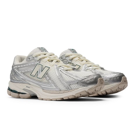 Boty New Balance ree-gris &mdash; fot 2