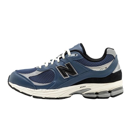 NEW BALANCE &mdash; M2002RPQ