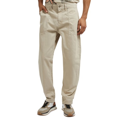 GUESS &mdash; M2YB11