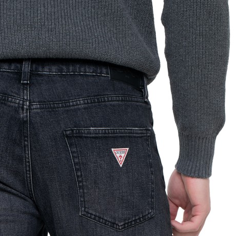 Džinsai Guess gj aged black wash &mdash; fot 3