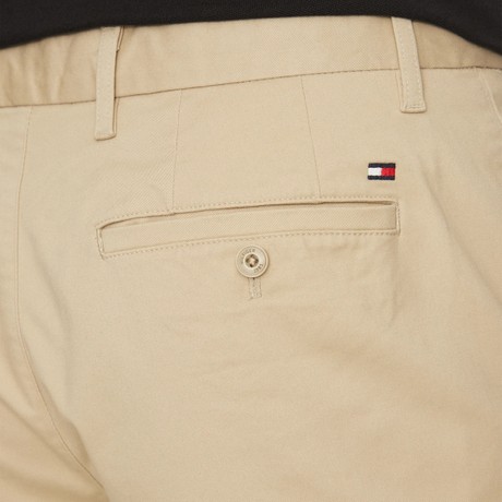 TOMMY HILFIGER MW0MW23568 - SANDALWOOD - BERMUDAS Y PANTALONES CORTOS - Image 3