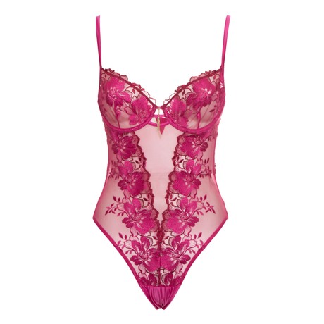 GUESS &mdash; O5GM02