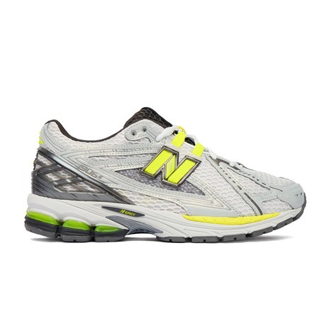 NEW BALANCE &mdash; U190652H
