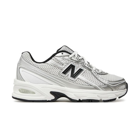 NEW BALANCE &mdash; U740NW2