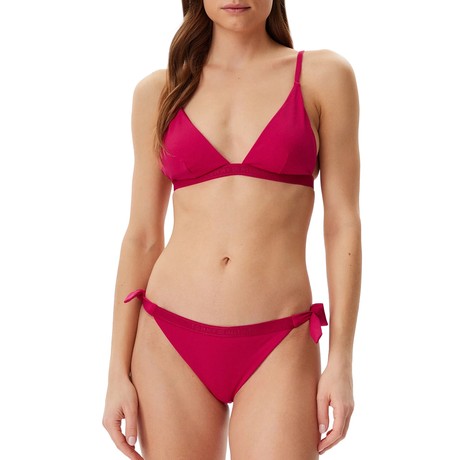 TOMMY HILFIGER &mdash; UW0UW05801