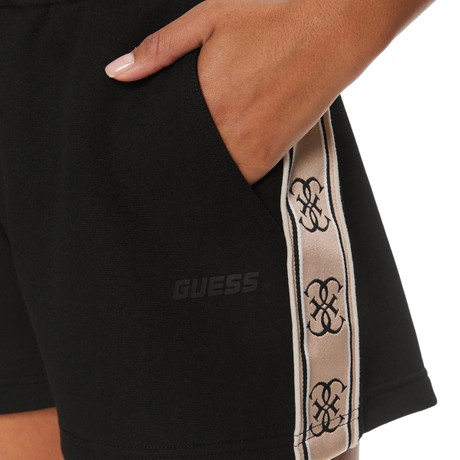 GUESS V3GD13 - Jet Black A996 - BERMUDE ȘI SHORTS - Image 3