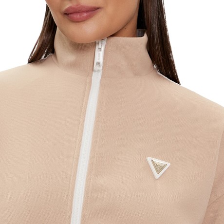 V4GQ02