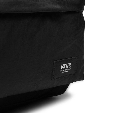 VN00082GBLK1