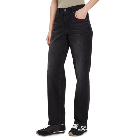 GUESS JEANS &mdash; W5BA3O