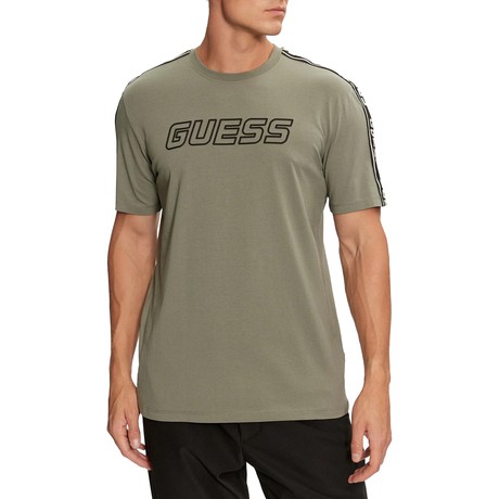GUESS — Z4GI18