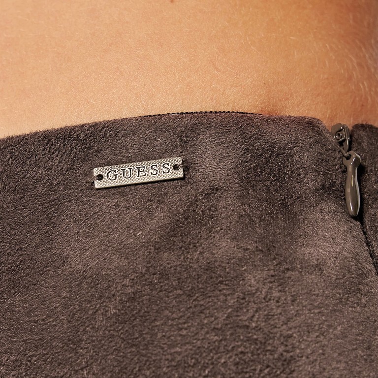 3-detail