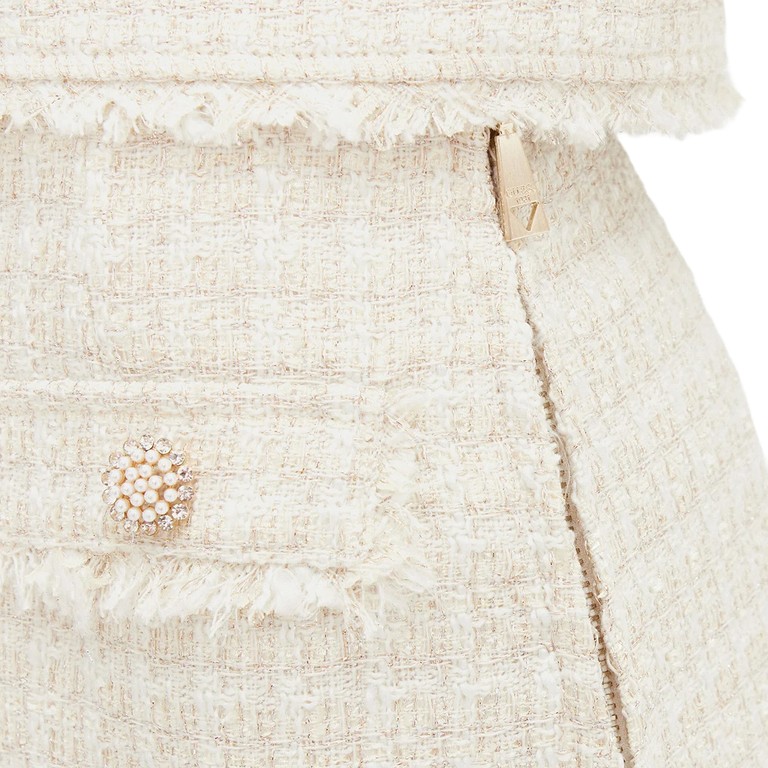 3-detail
