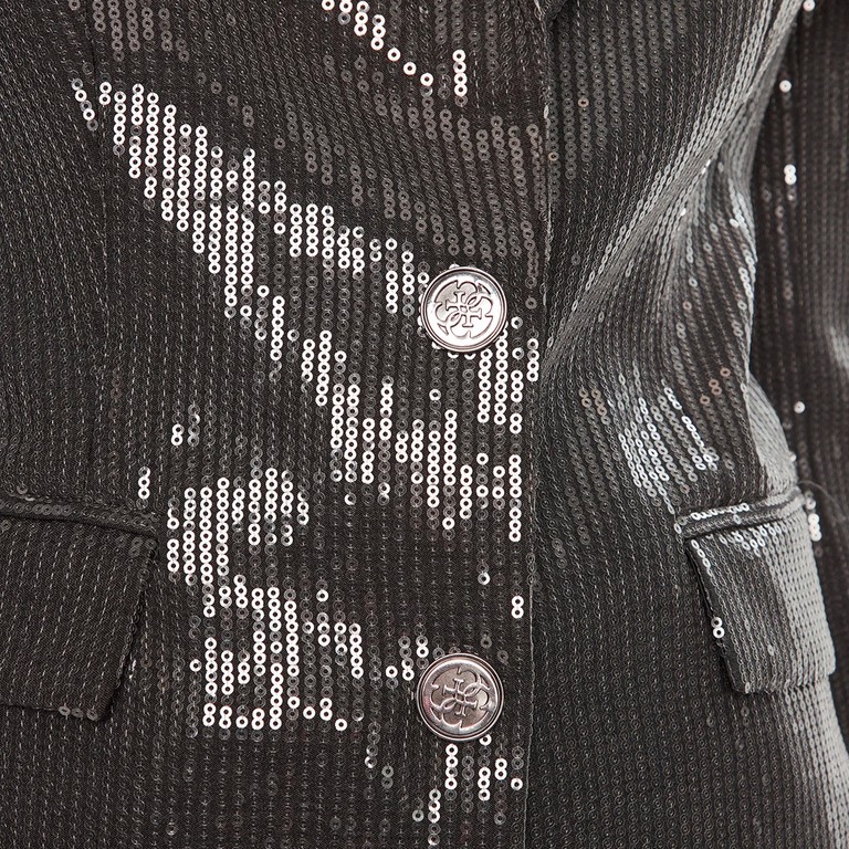 3-detail