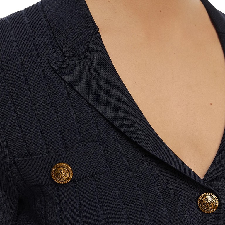 3-detail